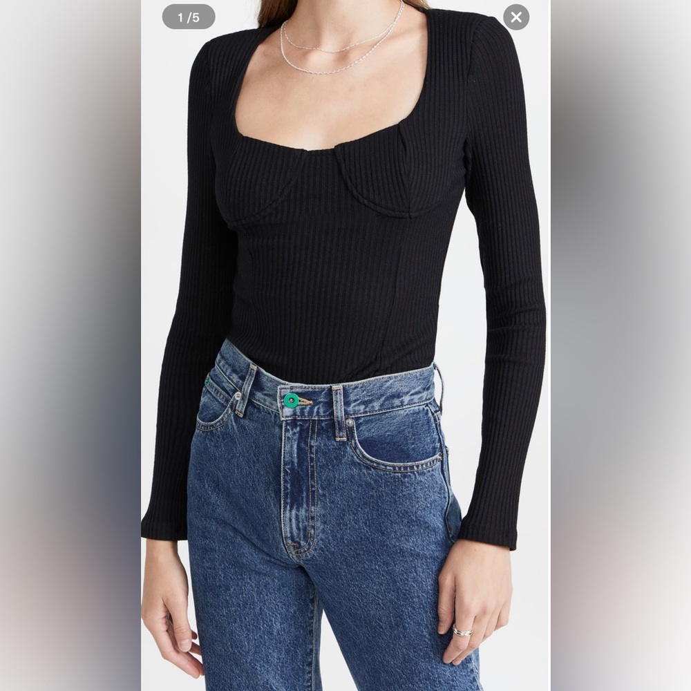 NWT endless rose shoulder pad top ribbed size small